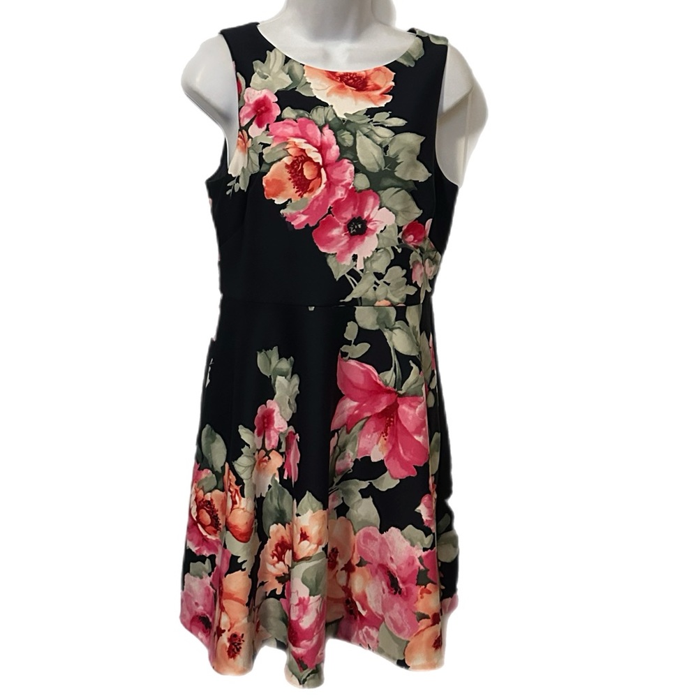 Vince Camuto‎ dress